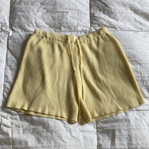 The Lullaby club Alex sure knit pants size M/L in butter yellow